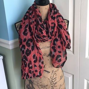 Pink cheetah scarf!